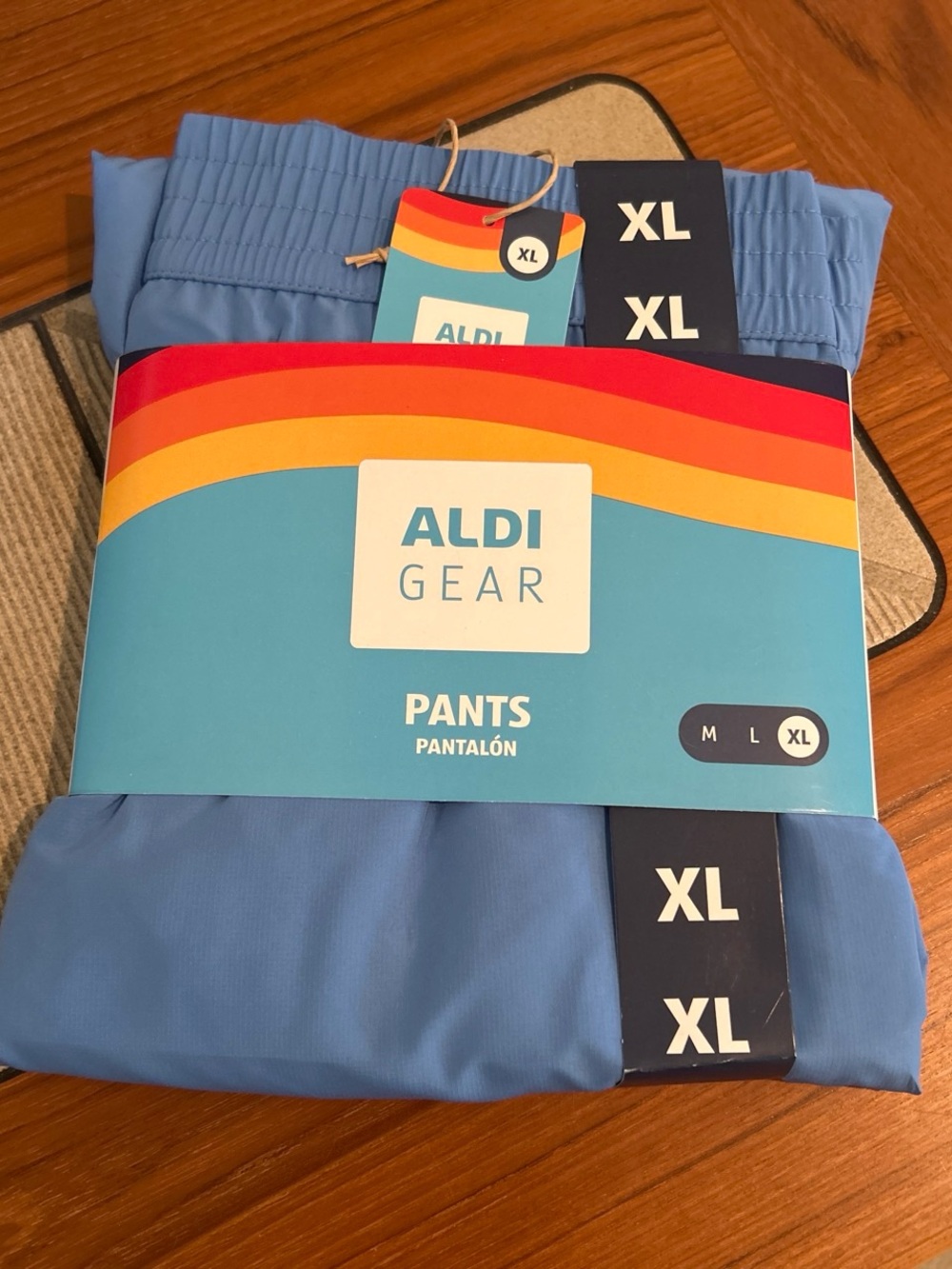 ALDI Gear Men’s Light Blue Pants - XL